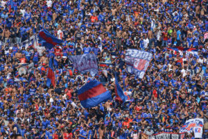 Hinchada de la Universidad de Chile en el superclásico ante Colo-Colo